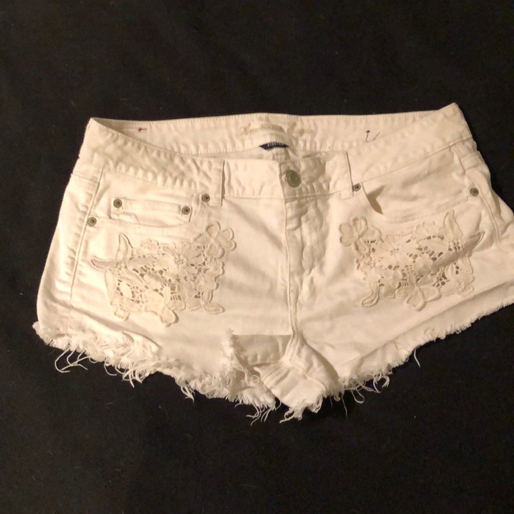 American Eagle white jean shorts size 14